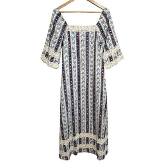 Princess Kaiulani Hawaiian Maxi Floral Dress L 16 Short Sleeves Lace Hem Boho - Picture 1 of 9